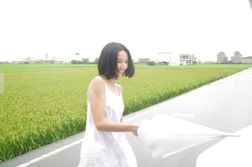 视频:董洁《那时的我们》 回忆复刻版MV