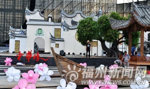 中秋晚会舞台史上最大 “超级月亮”直径达24米