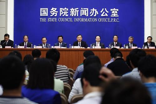 中国将建城乡统一户口登记制度_频道-抚顺