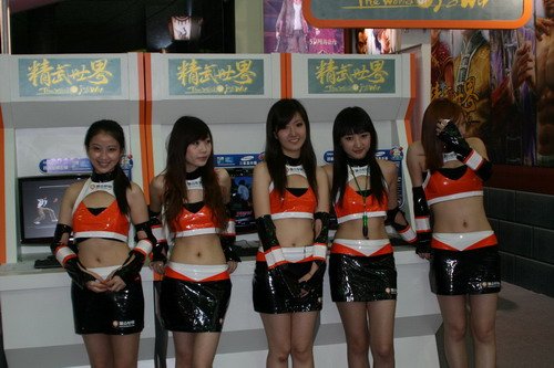 chinajoy<em>美女</em>:<em>美女</em><em>打手</em>皮衣上阵_<em>美女</em>汇总_游