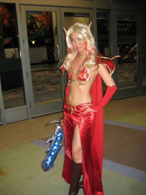 [休闲]饭后勿进!欧美重口味COS <em>魔兽</em>妹妹真人