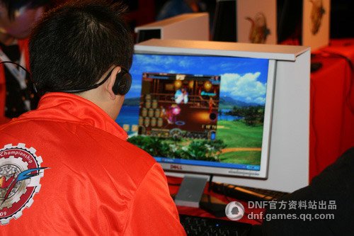 地下城与勇士亚洲争霸赛赛前训练画面