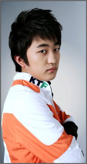 最终兵器-韩国星际人族教主李永浩