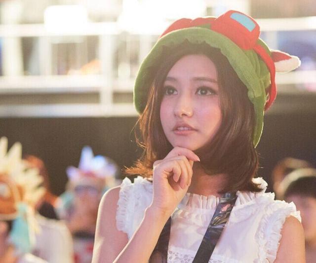 揭秘电竞千万富翁：超年轻 大多低学历