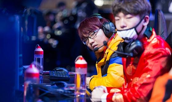 卡帝自爆如何开好亡灵勇士