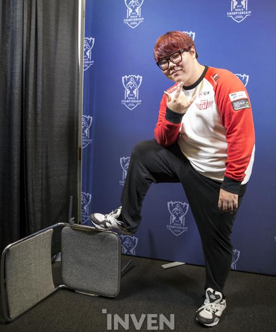 SKT����Wolf:��ǿ��ǩ������������RNG