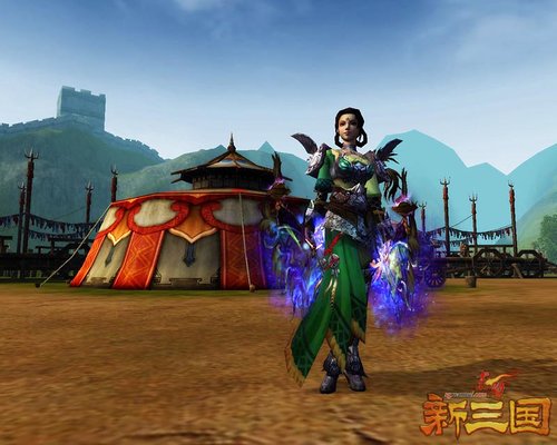 《赤壁·新三国》金色武器全面上线_游戏_腾讯网