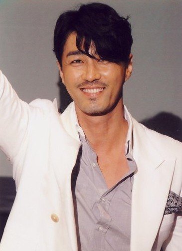 韩国电竞选手非法<em>监禁</em>19岁<em>少女</em> 并多次实施性