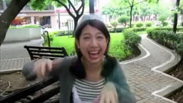 全程颜艺高能!<em>台湾</em>一逗比<em>妹子吐槽男友</em>沉迷游