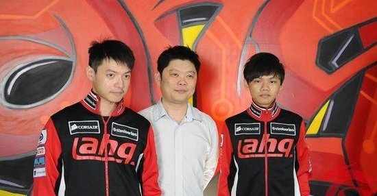 台服著名玩家 西门 夜说重返职业 签约 ahq _游戏