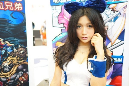 热血兄弟亮相CJ <em>性感</em>台<em>妹</em>SG贴身热舞_游戏_