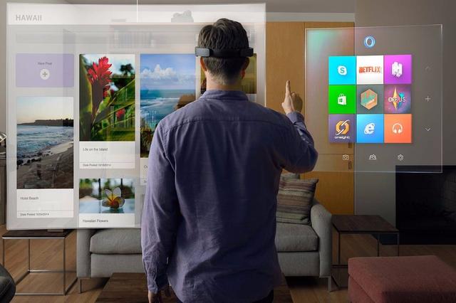 ΢������ɫ�в�Ա60�� HoloLens��������ת�Ƶ�����