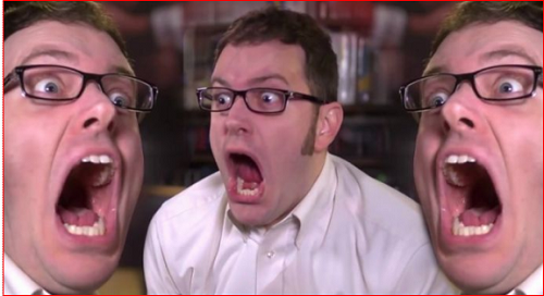 愤怒咆哮,表情丰富的喷神