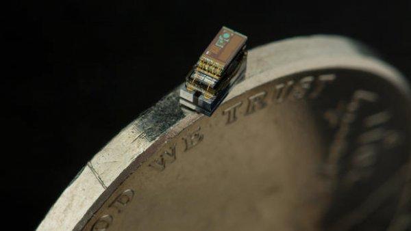 世界上最小的计算机 能放在5分硬币上