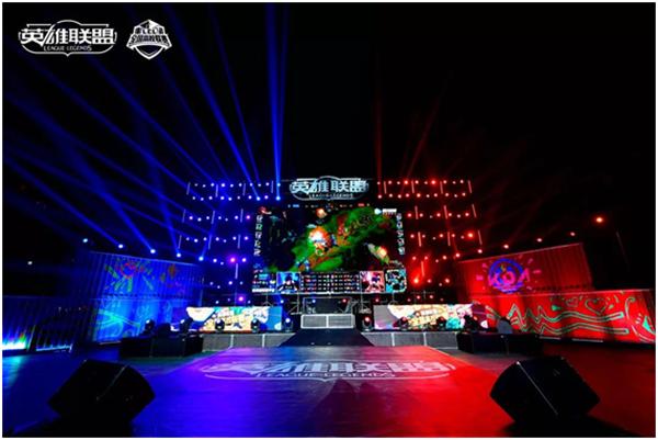 LOL高校狂欢周下一站福州大学 K\/DA粉丝派对来袭