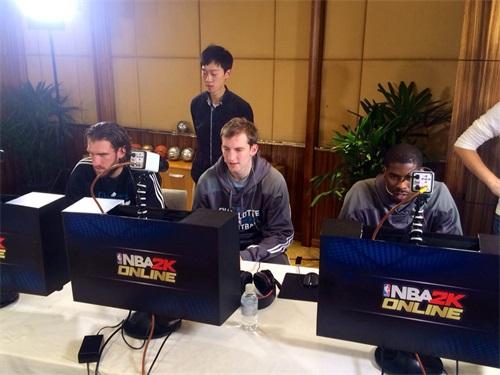 夏洛特黄蜂队首次直播《NBA2K Online》全程
