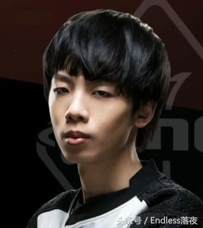 拳头官方公布2017年世界ADC排名 网友:我狗爷