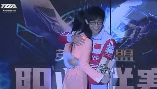 不仅仅是竞技 细数LOL春季赛中的有爱镜头