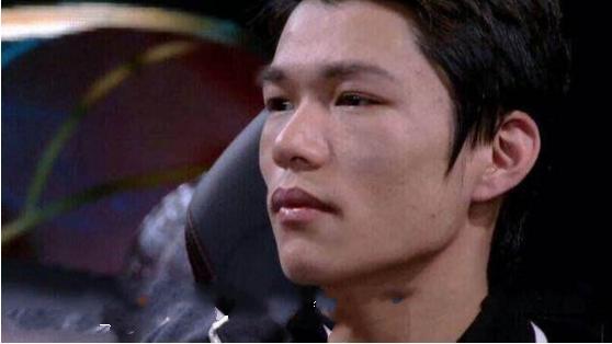 （双手颤抖，满脸无奈的淘宝权）