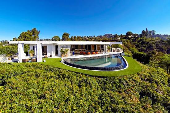 《我的世界》创始人陷入孤独 称有钱并不快乐