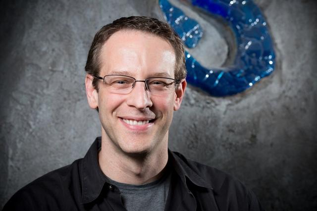 炉石传说制作总监Jason Chayes