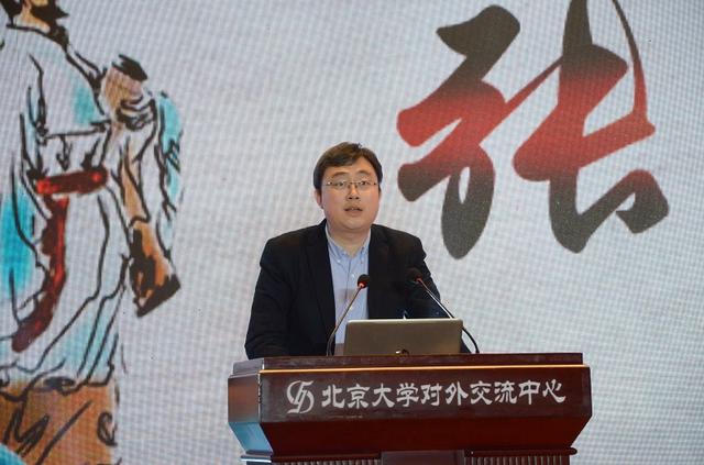 网络影视中心党委常委,副主任张健为致辞 中国青年网通讯员张普庆摄