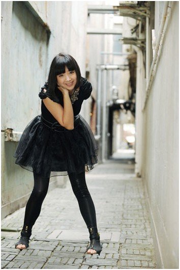 星辰变代言人发布会请早安新发现主播