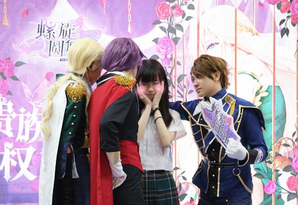 百奥天梯出击广州萤火虫 2款新游上演超强对垒