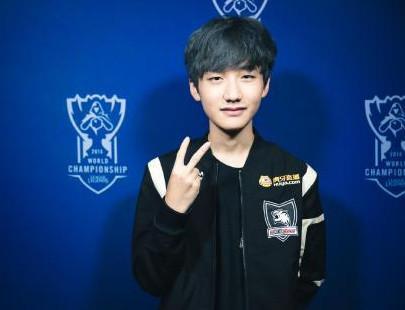 小花生登顶韩服第一 KT实力躺枪被黑会爆炸