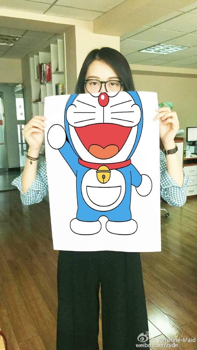 A4腰之后又现“A2脸” 蓝胖子中枪这是什么鬼?