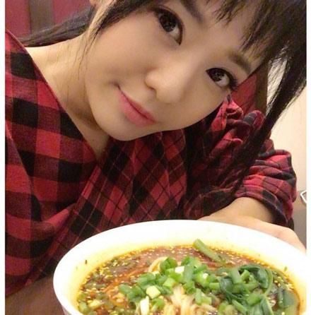 洋葱新闻:震惊!日本女神滨崎步竟然变成这样