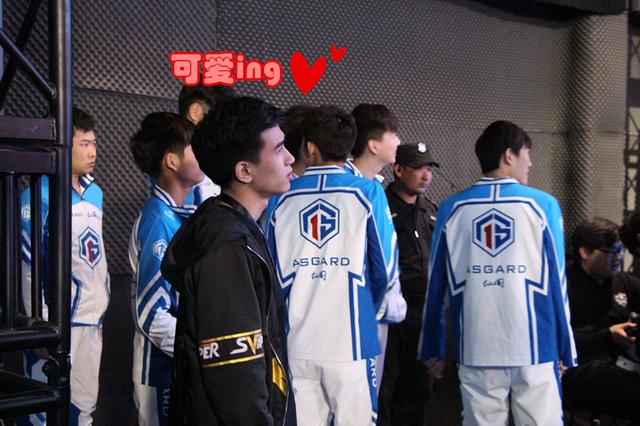 (三):笑煮的完美侧颜kpl重播sviper,嘟嘟嘟一首电