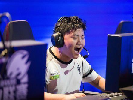 2015年度盘点:职业圈最重磅转会TOP 10