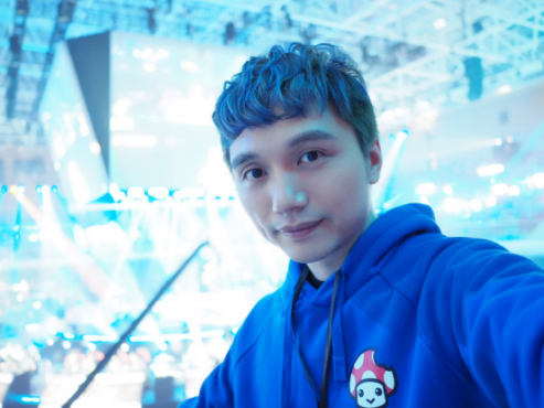 籽岷入驻斗鱼直播平台 终于揭下神秘人面纱