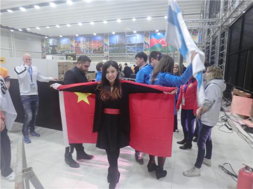 《星际2》世界冠军马雪为西伯利亚代言_游戏_腾讯网