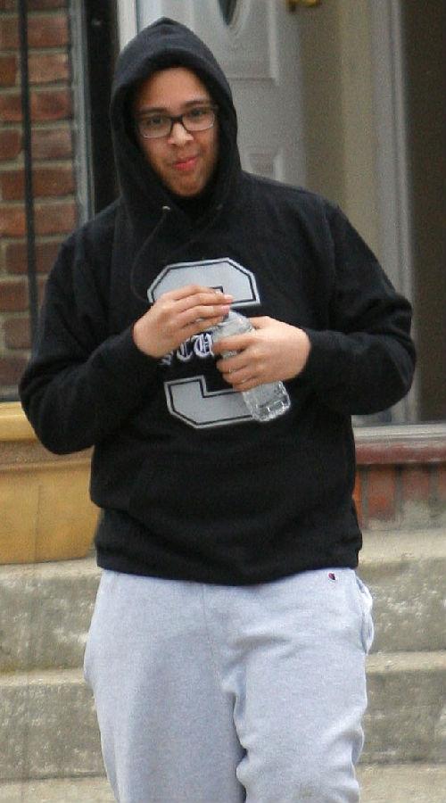 《使命召唤》玩家遭队友报复 被警察包围住宅