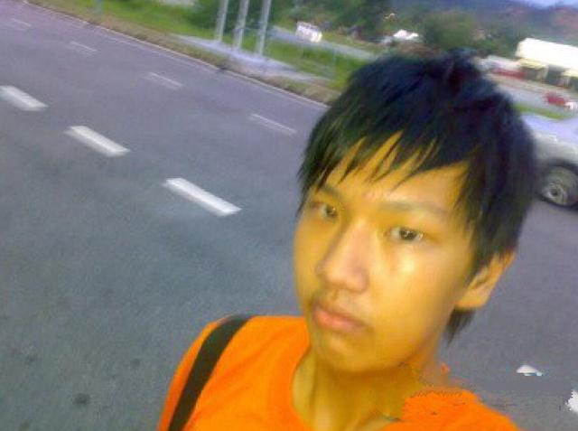 IG队员机场差点被抓?整队夜宿机场