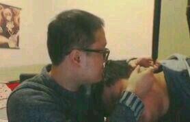 LOL主播笑笑秀恩爱 竟被网友吐槽谁更高?