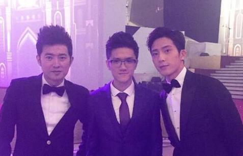 他曾是世界第一卡牌 如今混得比李晓峰还风光