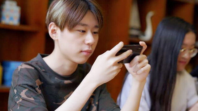 Hero久竞校园行俱乐部探营 西部之光势如破竹