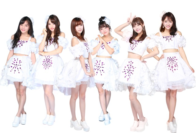 SNH48现身腾讯QGC大师赛 热力助阵开唱