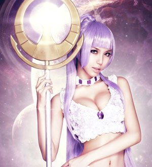 宅男女神叶梓萱cos雅典娜 超性感演绎