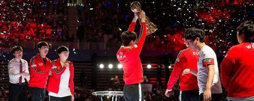 ESPN��ѡLOL���˻������Ա ����ʥǹ��Uzi�ϰ�