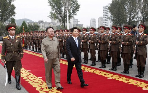朝鲜最高领导人金正日的儿子沉迷网络游戏
