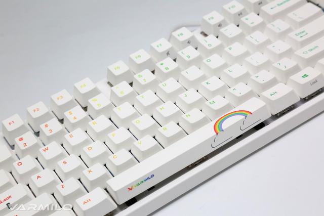 阿米洛发布热升华彩虹主题机械键盘