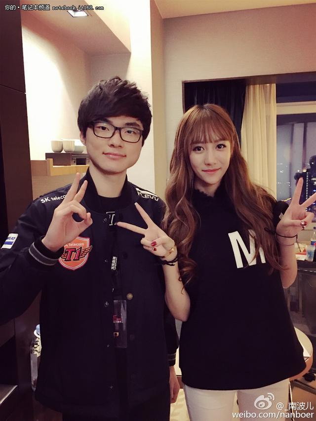 南波儿直播短裙倒立 她曾是王思聪最欣赏的主播_游戏_腾讯网