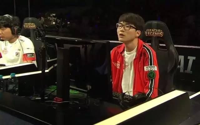 SKT惨败韩国粉丝发帖:Faker还不如当初去中国捞钱