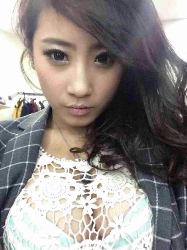 【留存】奇葩玩家:充气娃娃双排 冥币买游戏币