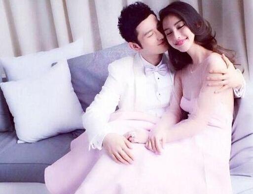 新婚好老公 黄晓明蜜月期陪Baby打LOL