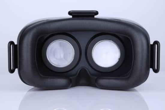 即将众筹的D?ePoon虚拟现实头盔有什么优势